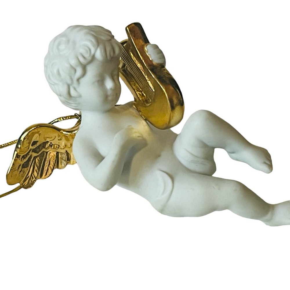 Heralding Angel Christmas Ornament Danbury Mint Cherub Figurine Lute Mandolin